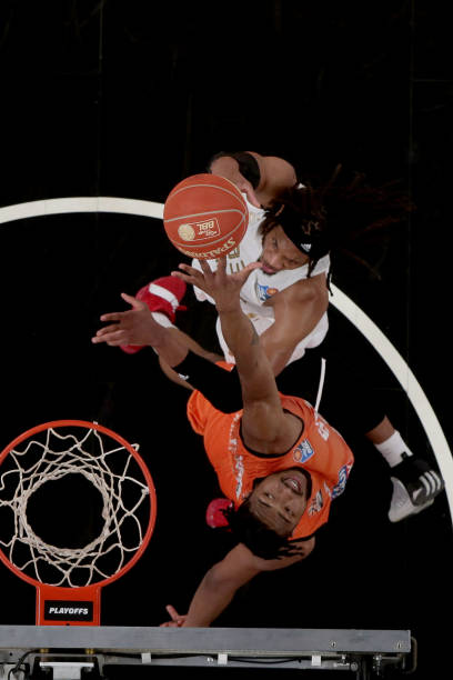 状与引援背 状与引援背